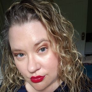 Meet your Posher, Sabrina